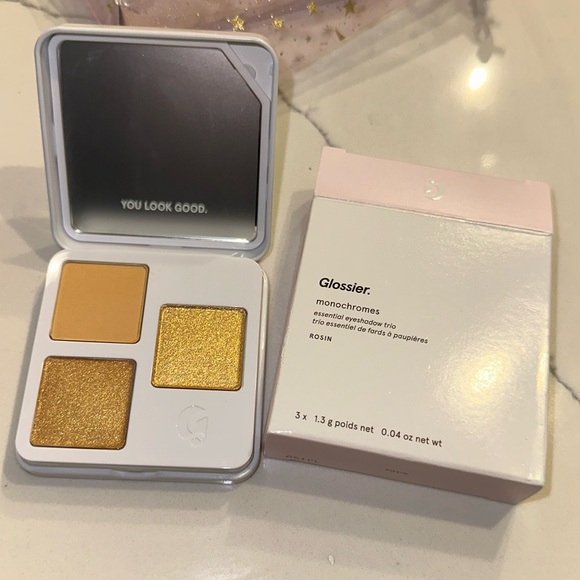 NWT Glossier Monochromes Eyeshadow Trio Rosin OS - Picture 4 of 6